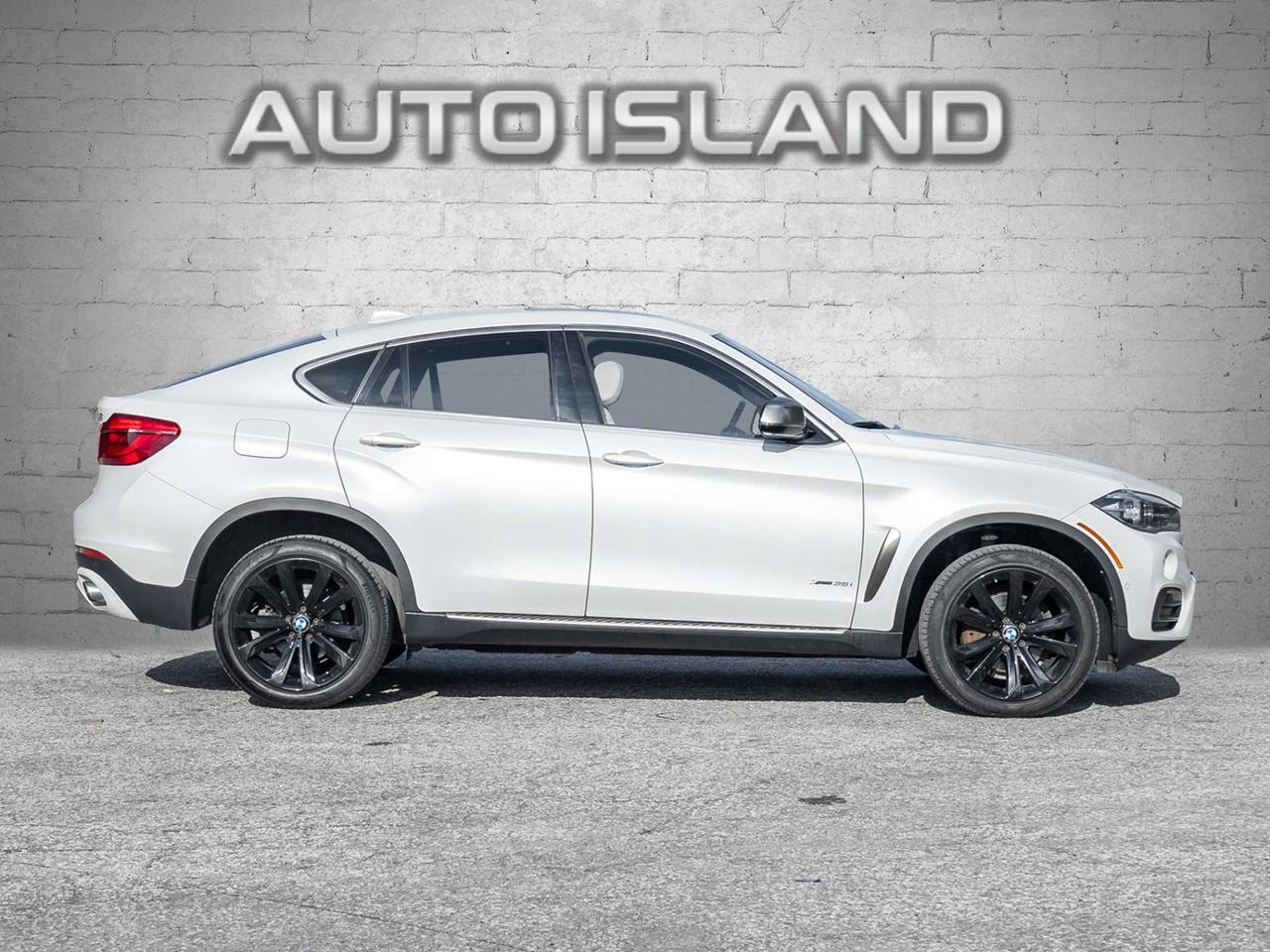 2017 BMW X6 -One Owner-Harmon Kardon-HUD-360Cam-Navi-300HP-BlindS-Dealer Serviced-NO Accidents Photo