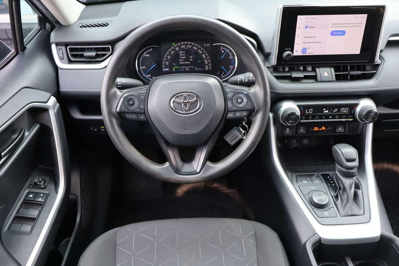 2023 Toyota RAV4 LE Premium   No Accident   Clean Carfax Photo