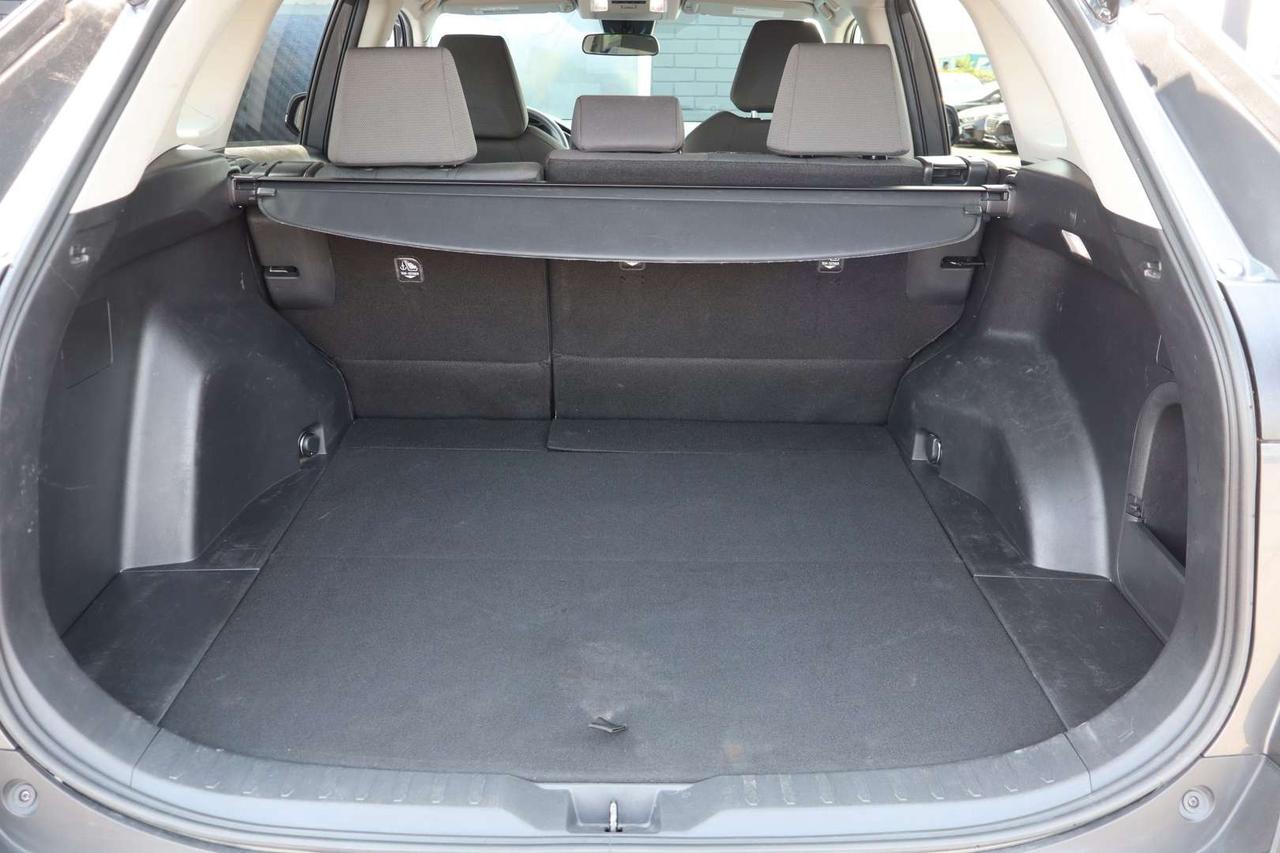 2023 Toyota RAV4 LE Premium   No Accident   Clean Carfax Photo