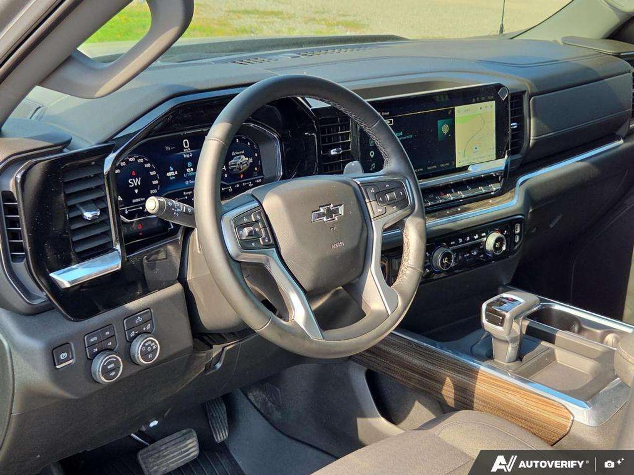 2025 Chevrolet Silverado 1500 RST   NO CLAIMS   SIDE STEPS   BOSE   CARPLAY Photo