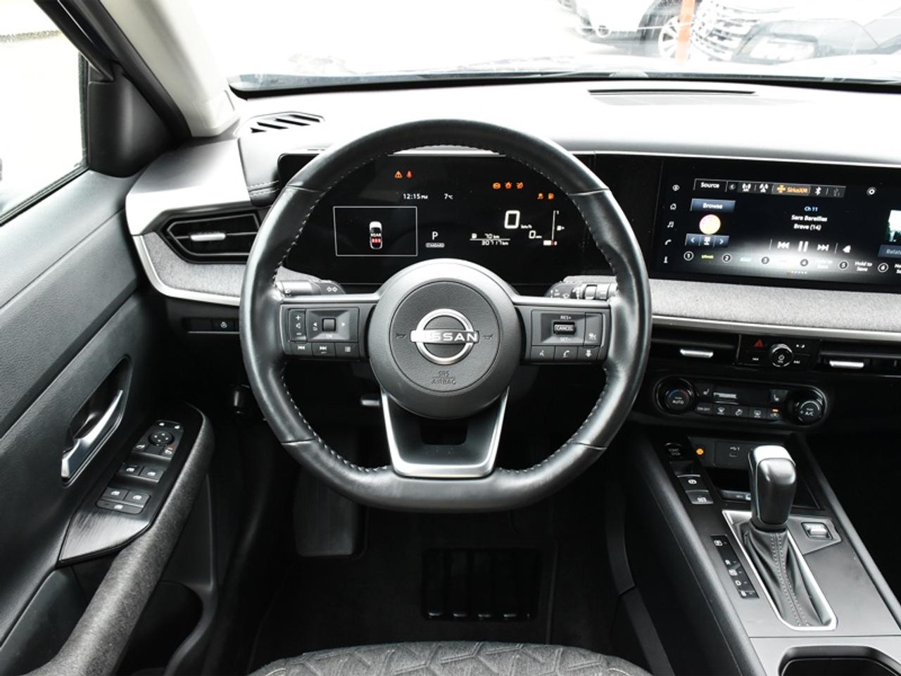 2025 Nissan Kicks SV   Heated Seats   Heated Steering   Remote Start Photo