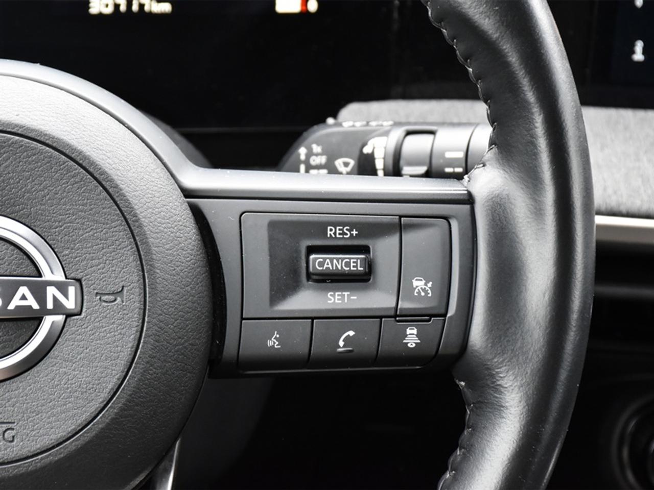 2025 Nissan Kicks SV   Heated Seats   Heated Steering   Remote Start Photo