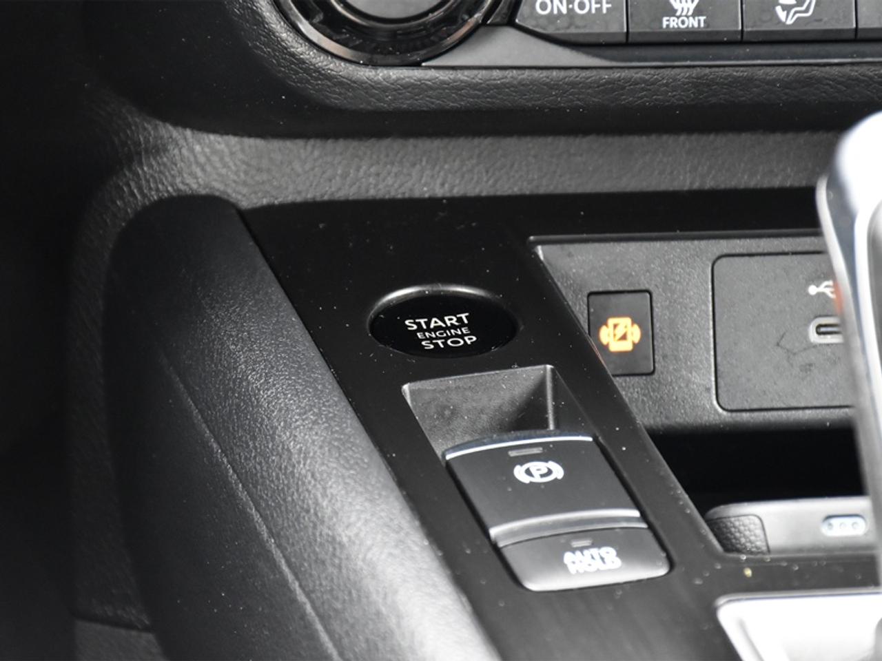2025 Nissan Kicks SV   Heated Seats   Heated Steering   Remote Start Photo