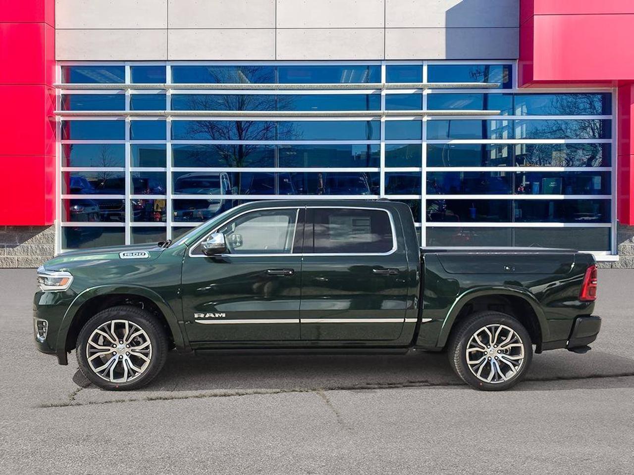 2027 RAM 1500 Tungsten3.0L|TRILER BRAKE CONTROL|BED UTILITY GROUP|POWER STEPS|PANO SUNROOF|4X4 Photo5