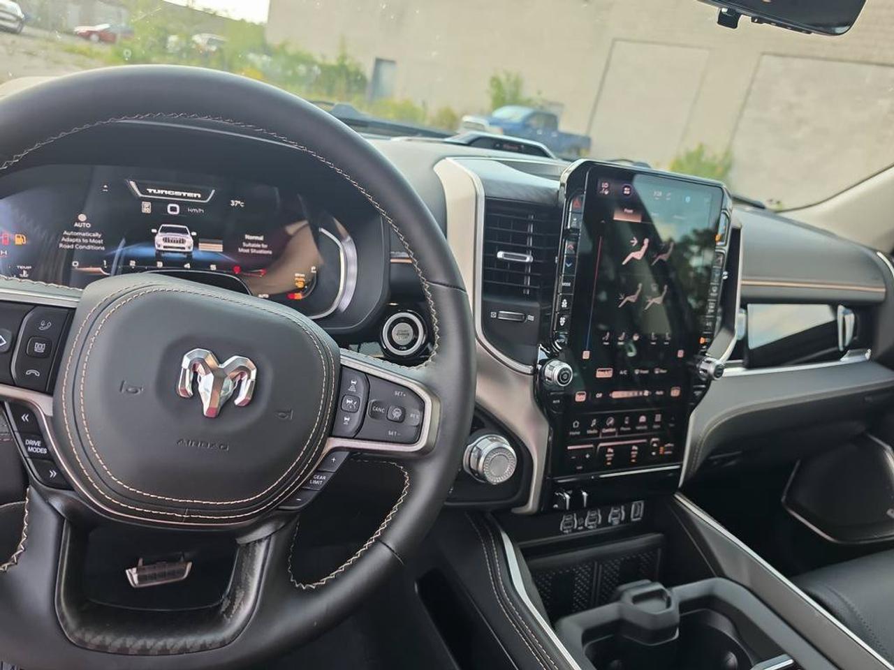 2027 RAM 1500 Tungsten3.0L|TRILER BRAKE CONTROL|BED UTILITY GROUP|POWER STEPS|PANO SUNROOF|4X4 Photo
