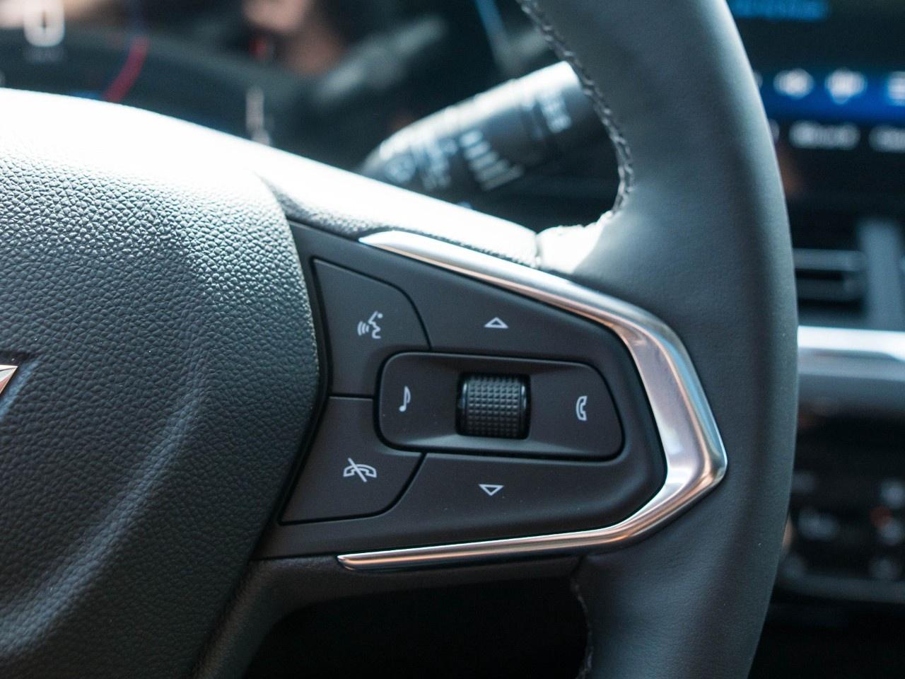 2026 Chevrolet Trax FWD 4dr ACTIV Photo