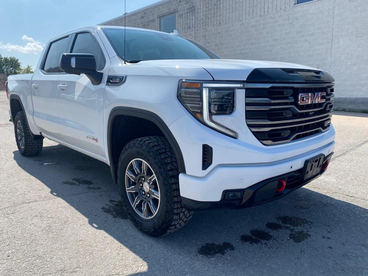 2025 GMC Sierra 1500 Crew Cab Short Box 4-Wheel Drive AT4 Photo
