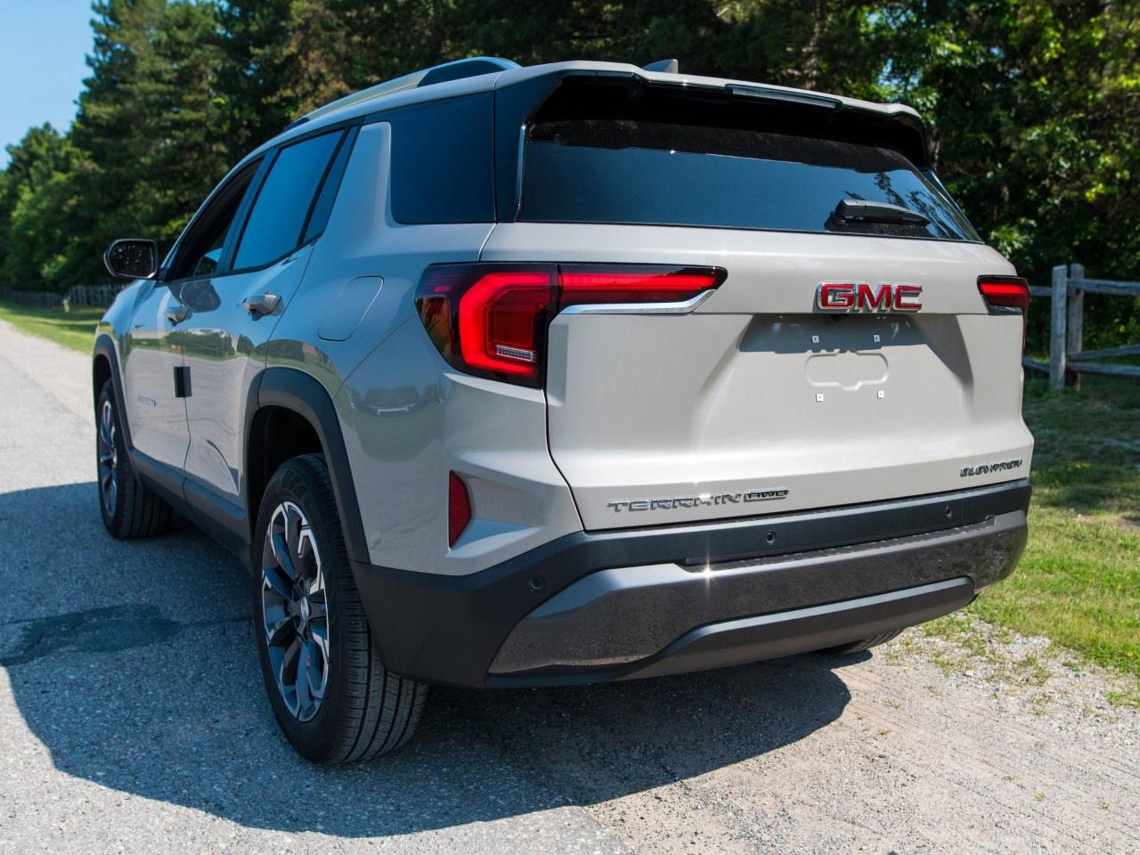 2027 GMC Terrain AWD Elevation Photo