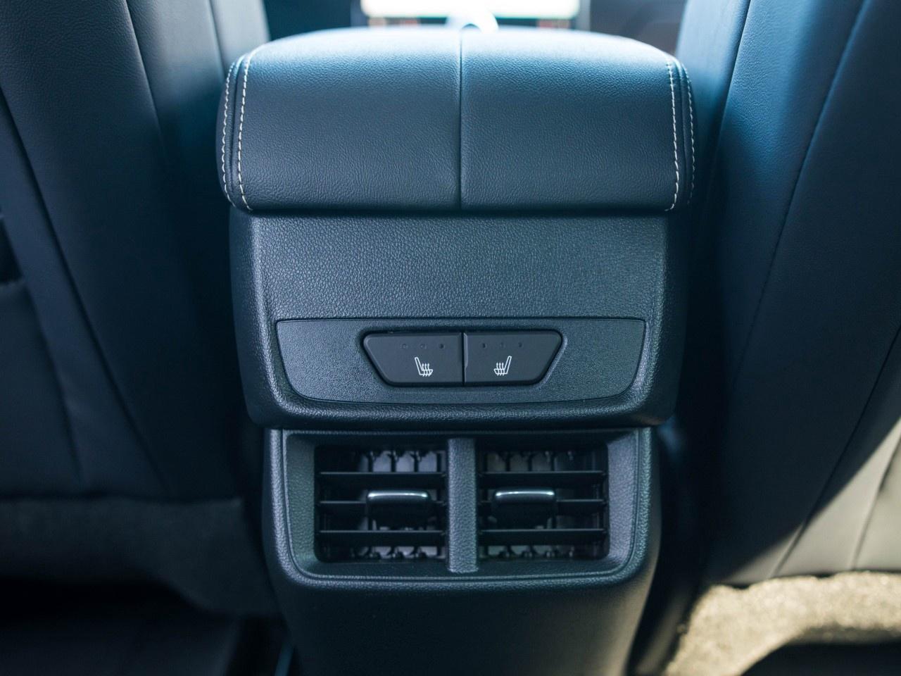 2027 GMC Terrain AWD Elevation Photo