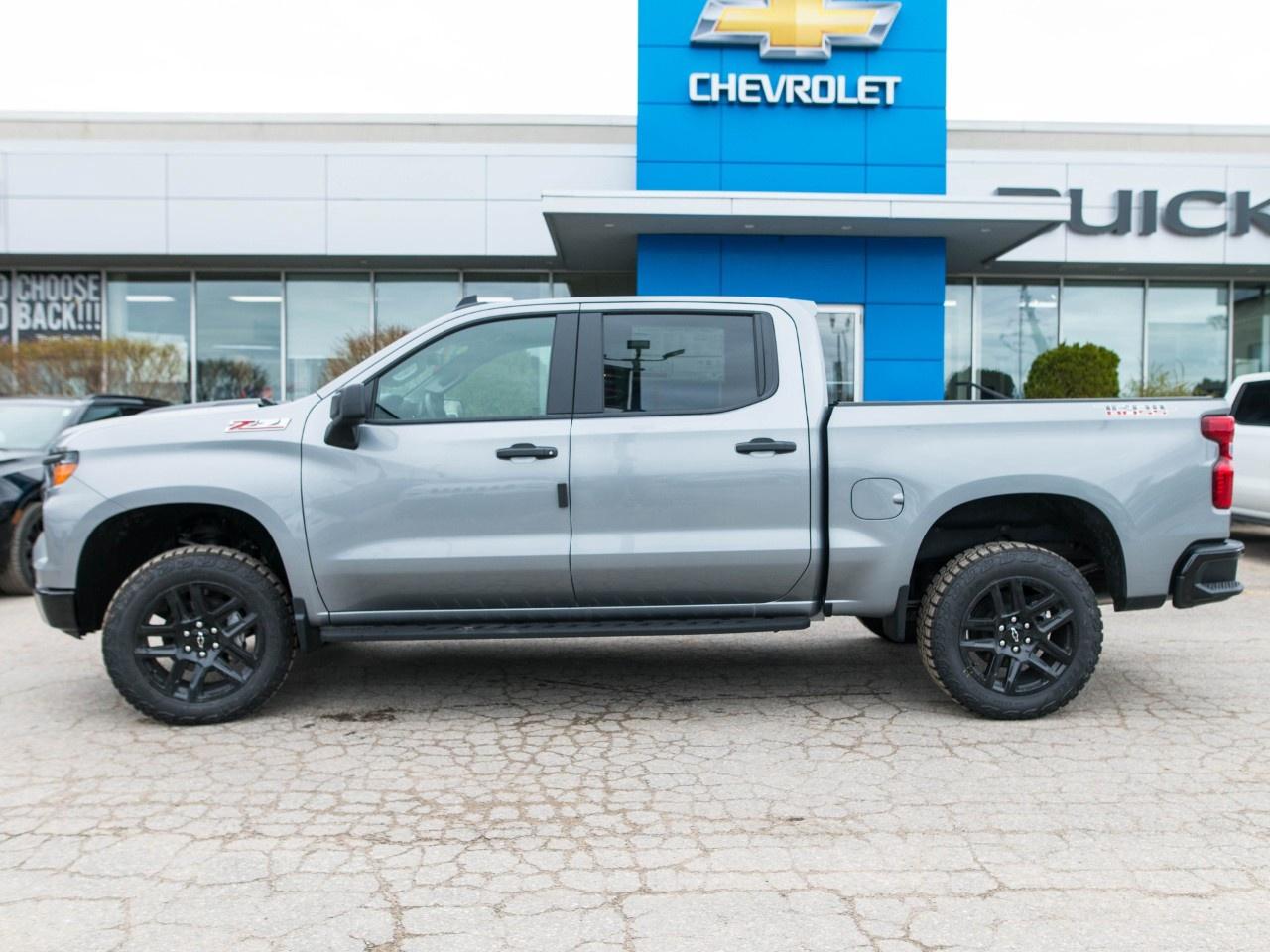 2026 Chevrolet Silverado 1500 Crew Cab Short Box 4-Wheel Drive Custom Trail Boss Photo1