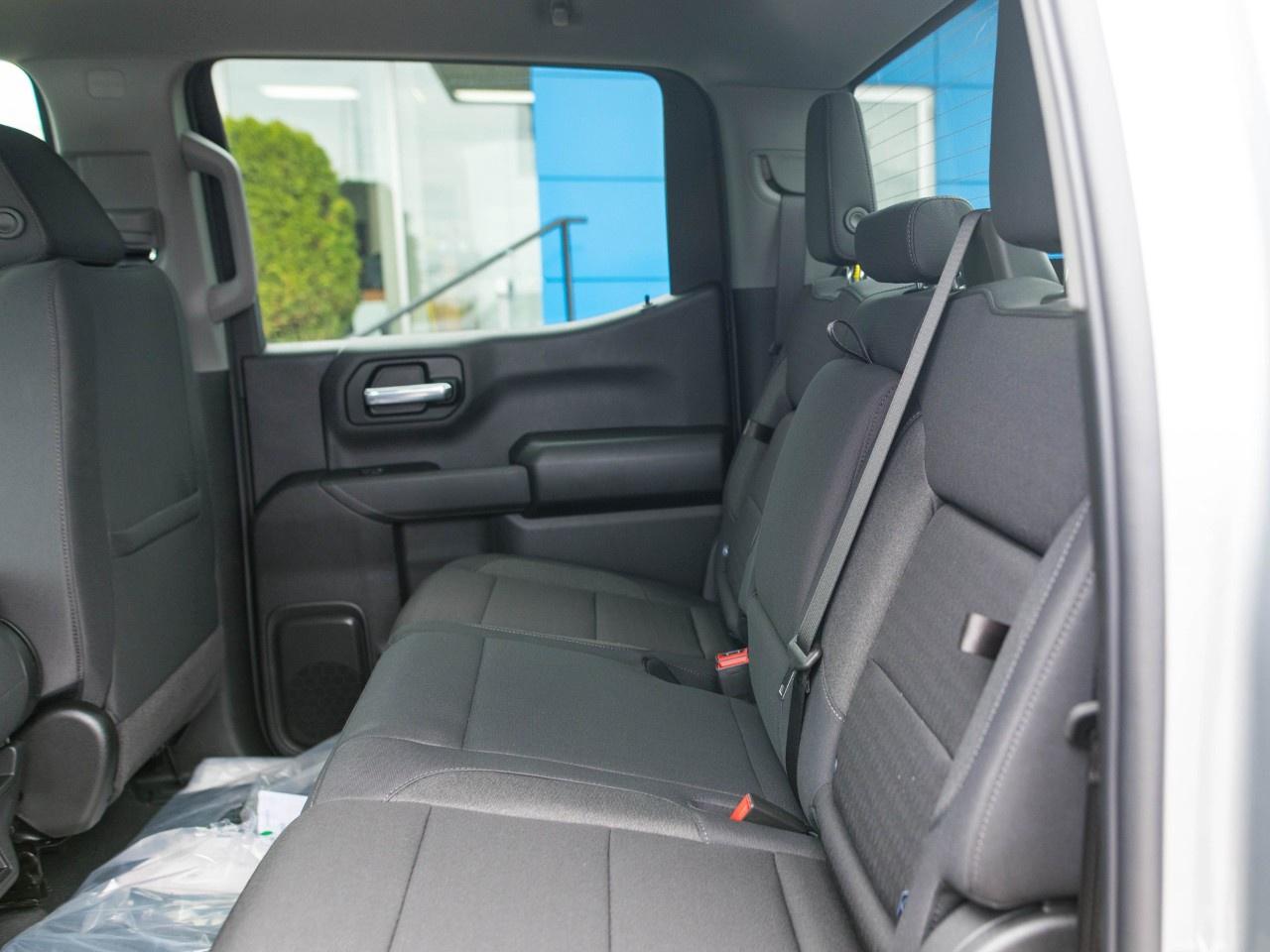 2026 Chevrolet Silverado 1500 Crew Cab Short Box 4-Wheel Drive Custom Trail Boss Photo