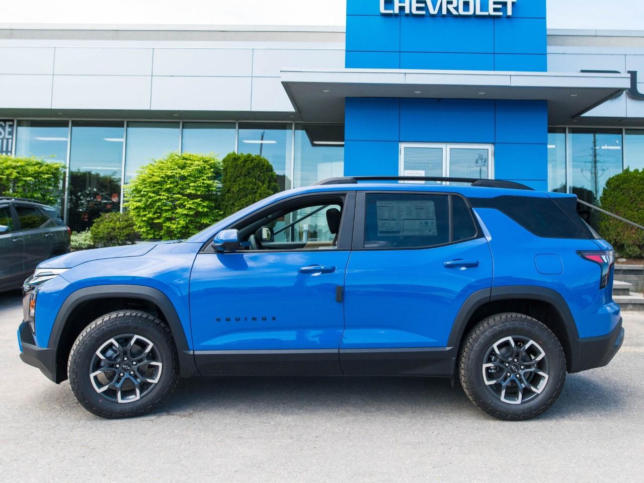 2026 Chevrolet Equinox AWD ACTIV Photo1