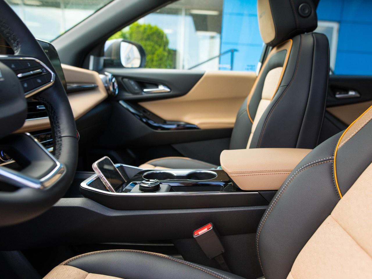 2026 Chevrolet Equinox AWD ACTIV Photo