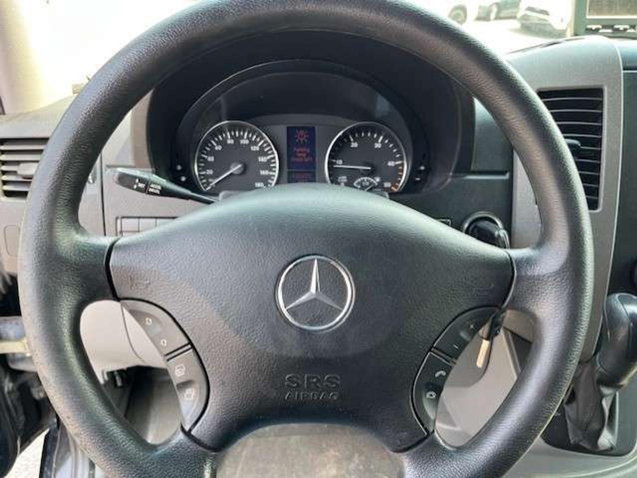 2011 Mercedes-Benz Sprinter  Photo