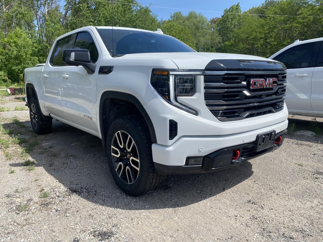 2025 GMC Sierra 1500 Crew Cab Short Box 4-Wheel Drive AT4 Photo