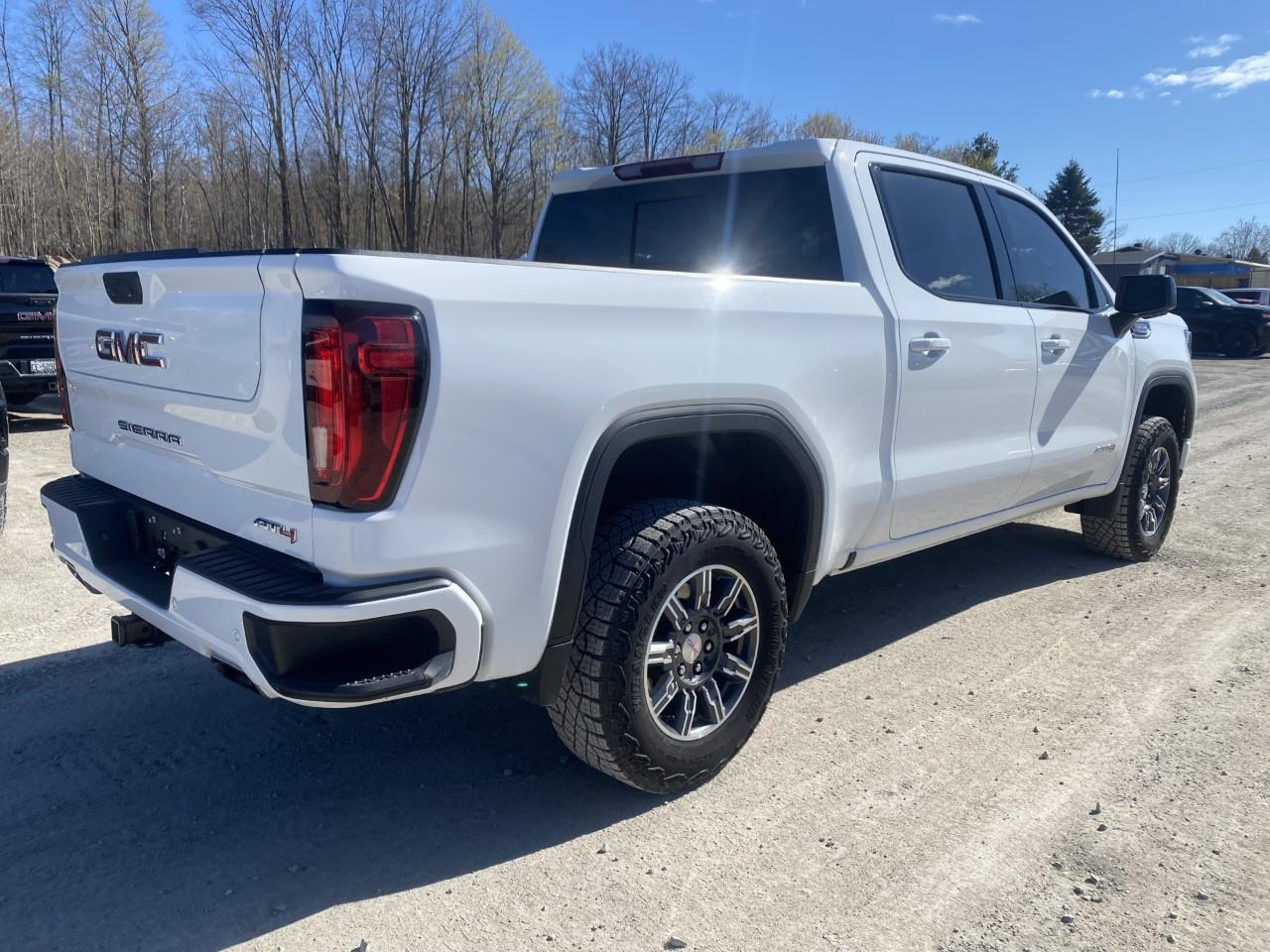 2026 GMC Sierra 1500 Crew Cab Short Box 4-Wheel Drive AT4 Photo