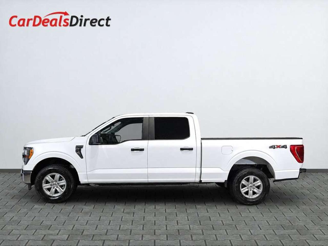 2022 Ford F-150 XLT SUPERCREW 4x4   3.5L ECOBOOST   NAVI   Heated Seats   CarPlay   Remote Start   Backup Cam Photo2