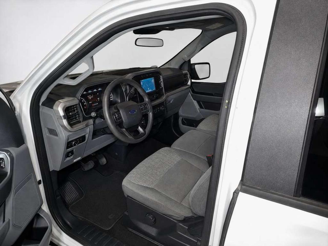 2022 Ford F-150 XLT SUPERCREW 4x4   3.5L ECOBOOST   NAVI   Heated Seats   CarPlay   Remote Start   Backup Cam Photo