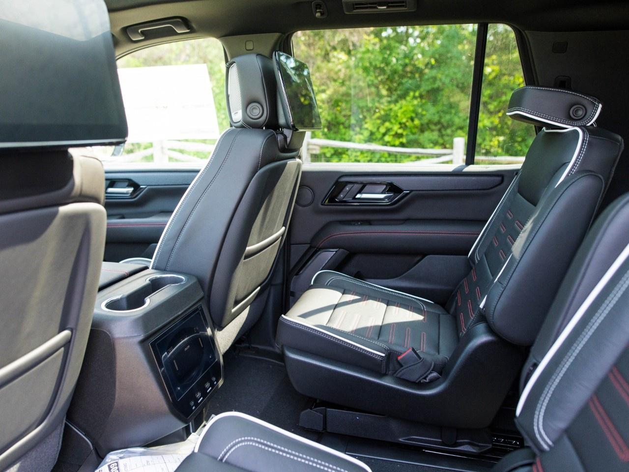 2026 GMC Yukon 4WD 4dr AT4 Ultimate Photo