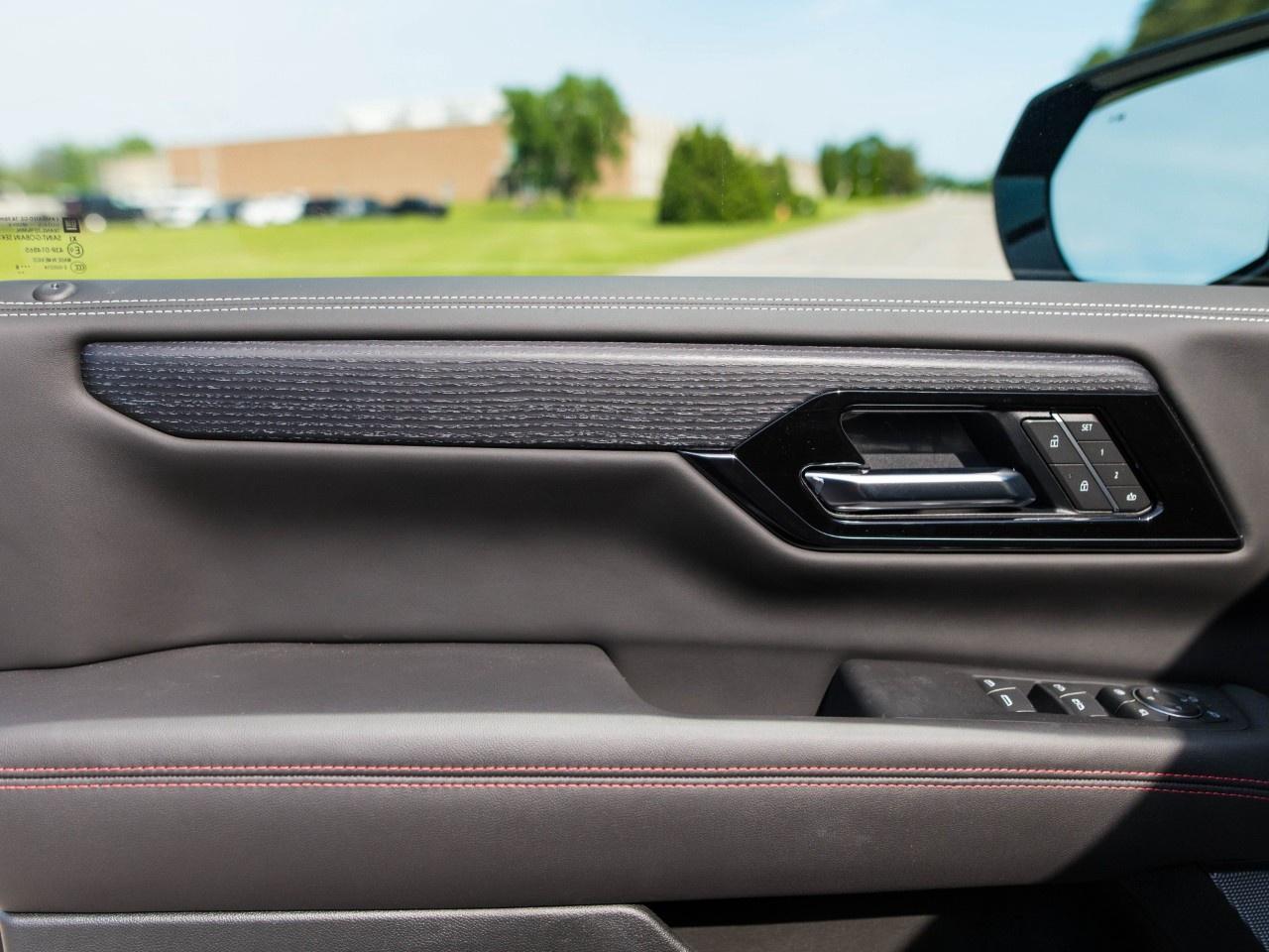 2026 GMC Yukon 4WD 4dr AT4 Ultimate Photo