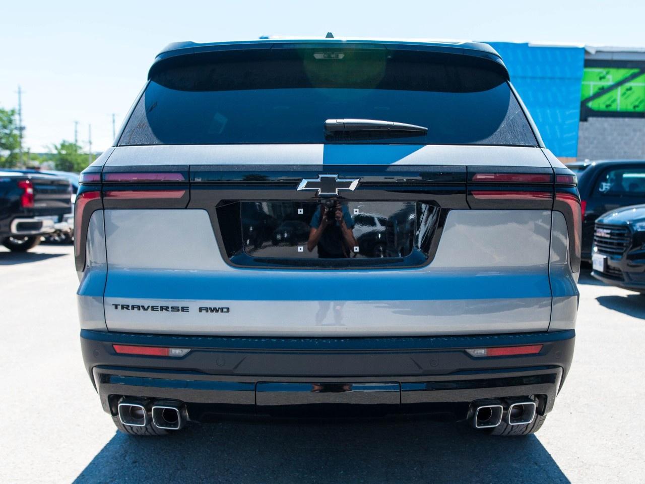 2026 Chevrolet Traverse AWD 4dr LT Photo
