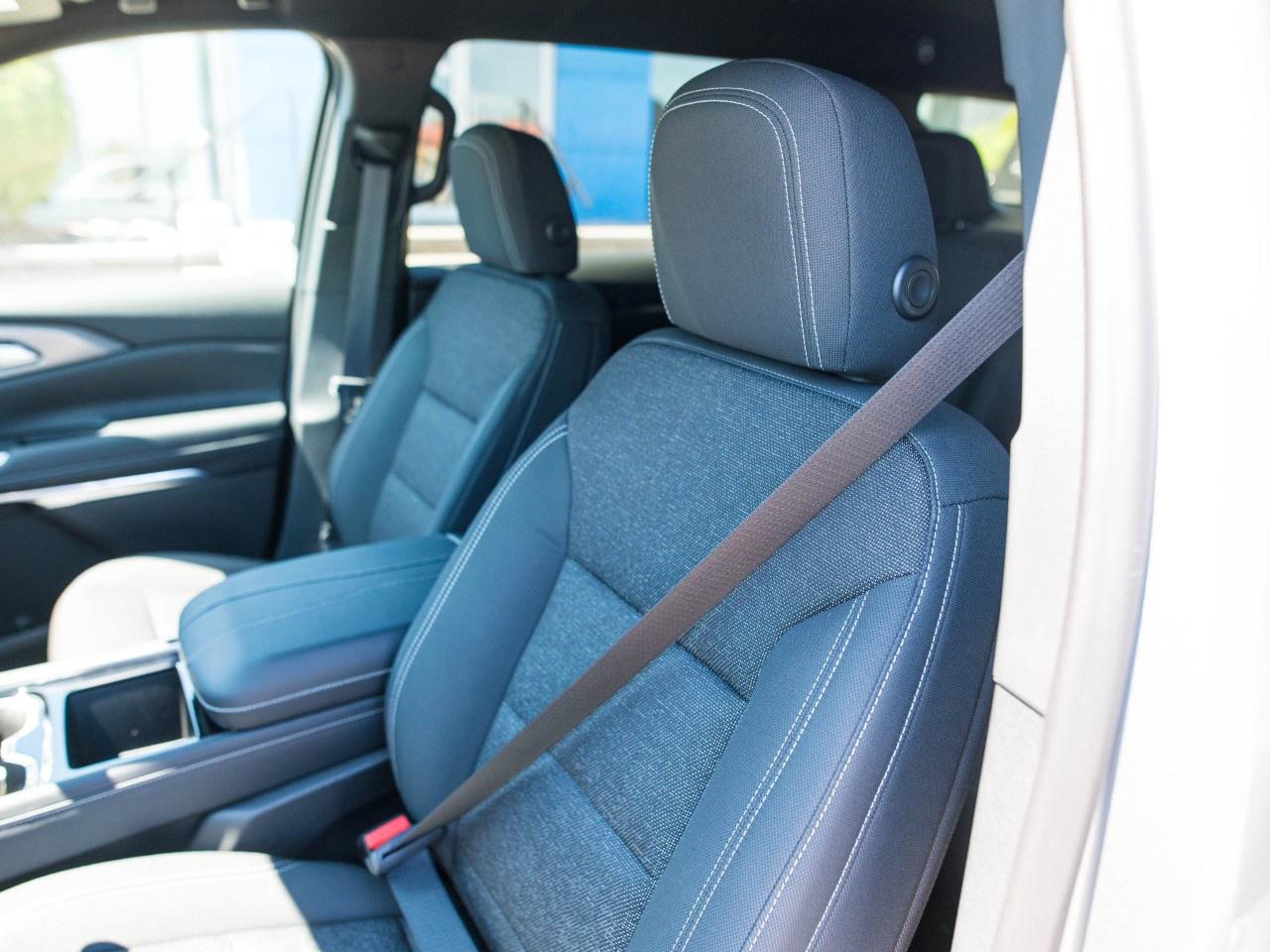 2026 Chevrolet Traverse AWD 4dr LT Photo