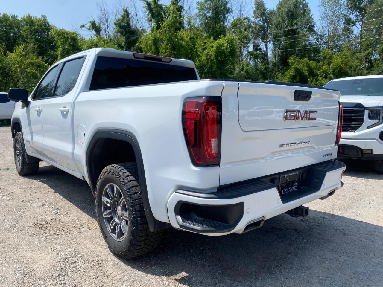 2025 GMC Sierra 1500 Crew Cab Short Box 4-Wheel Drive AT4 Photo3