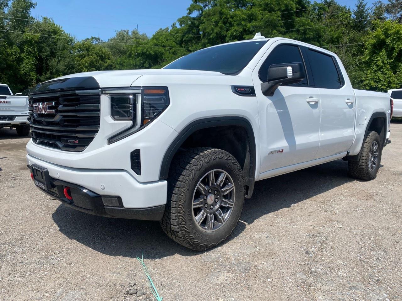 2025 GMC Sierra 1500 Crew Cab Short Box 4-Wheel Drive AT4 Photo
