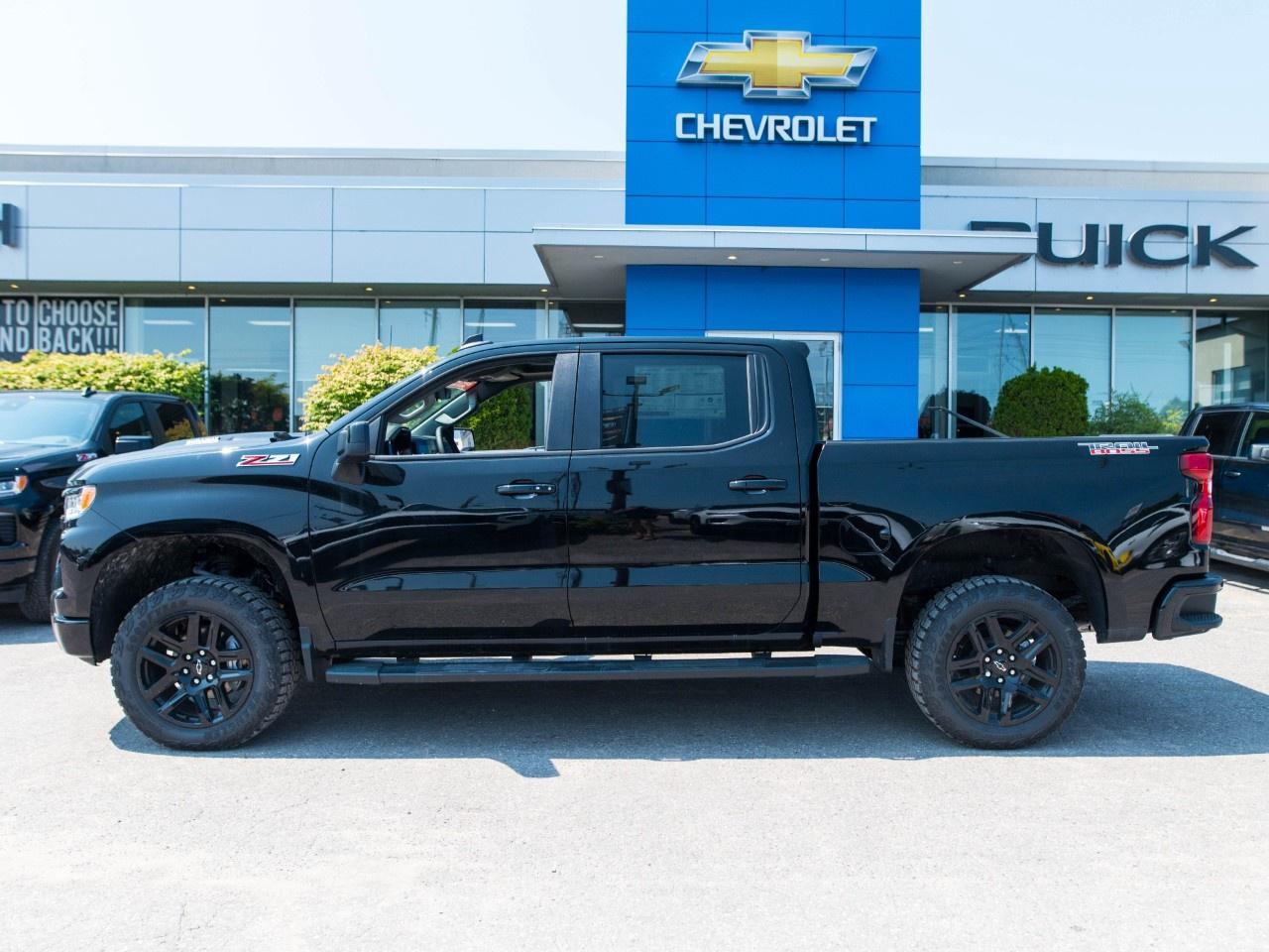 2026 Chevrolet Silverado 1500 Crew Cab Short Box 4-Wheel Drive LT Trail Boss Photo5
