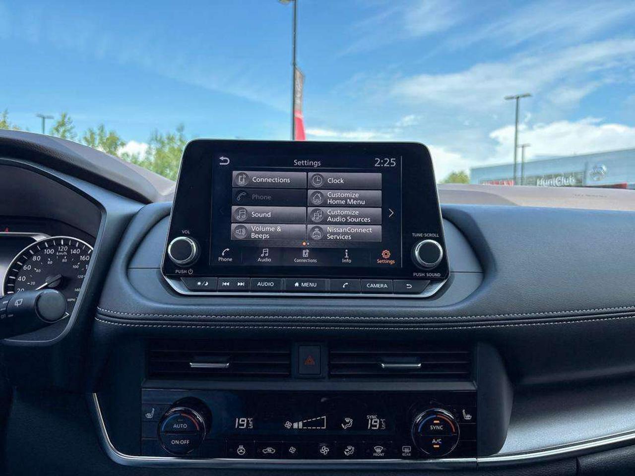 2023 Nissan Rogue SV AWD MOONROOF   360 View Camera   Apple Car Play   Android Auto Photo