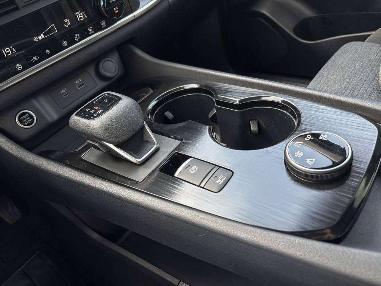 2023 Nissan Rogue SV AWD MOONROOF   360 View Camera   Apple Car Play   Android Auto Photo