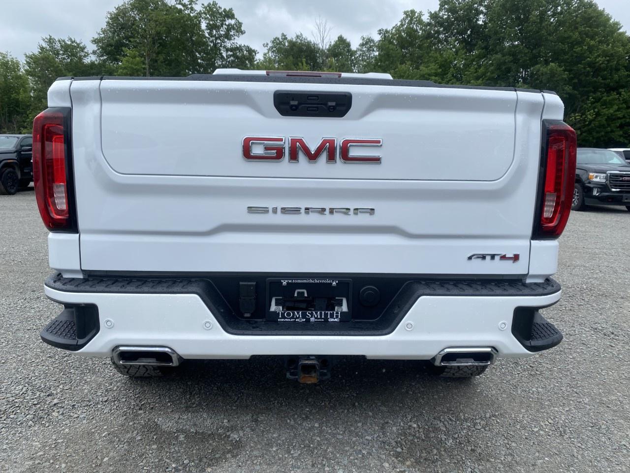 2026 GMC Sierra 1500 Crew Cab Standard Box 4-Wheel Drive AT4 Photo