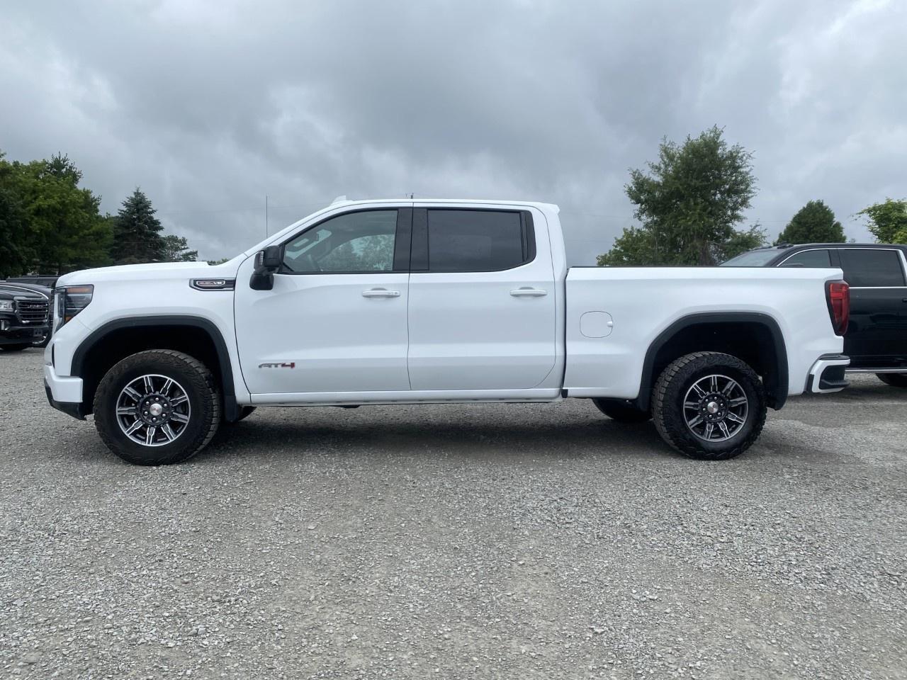 2026 GMC Sierra 1500 Crew Cab Standard Box 4-Wheel Drive AT4 Photo