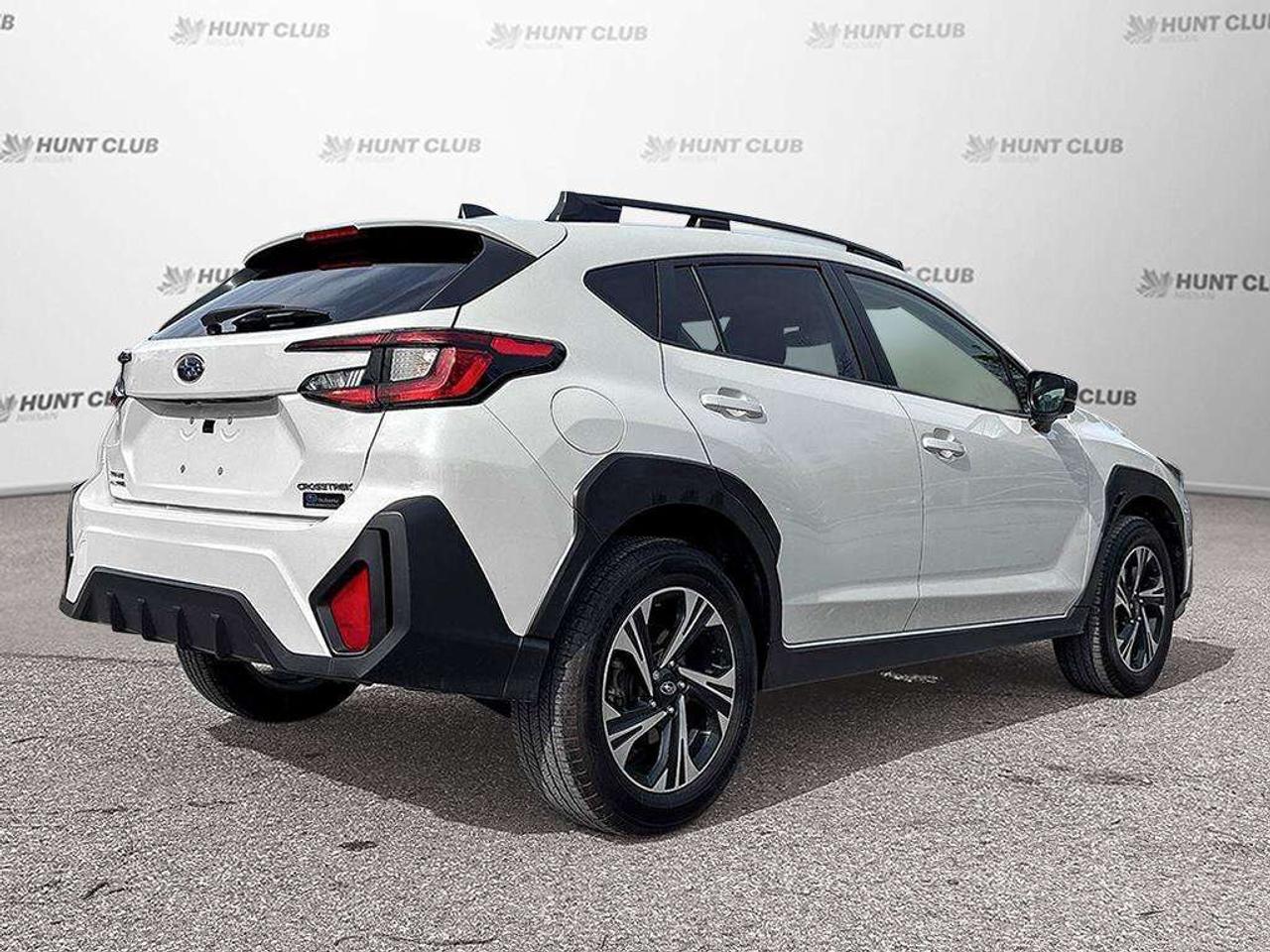 2024 Subaru Crosstrek Touring AWD   Apple Car Play   Dual-Zone Climate Control Photo
