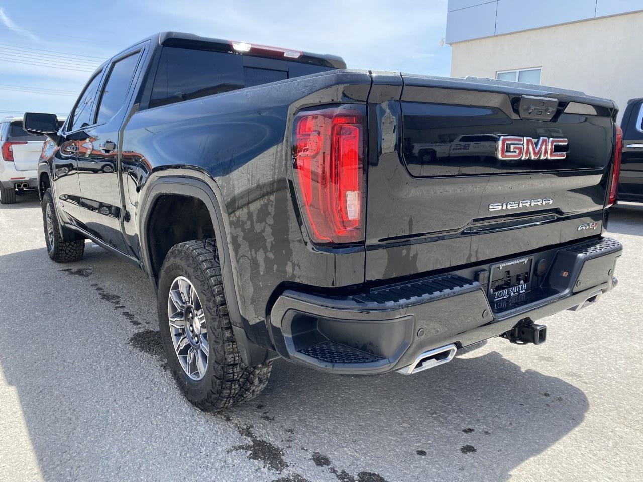 2026 GMC Sierra 1500 Crew Cab Short Box 4-Wheel Drive AT4 Photo