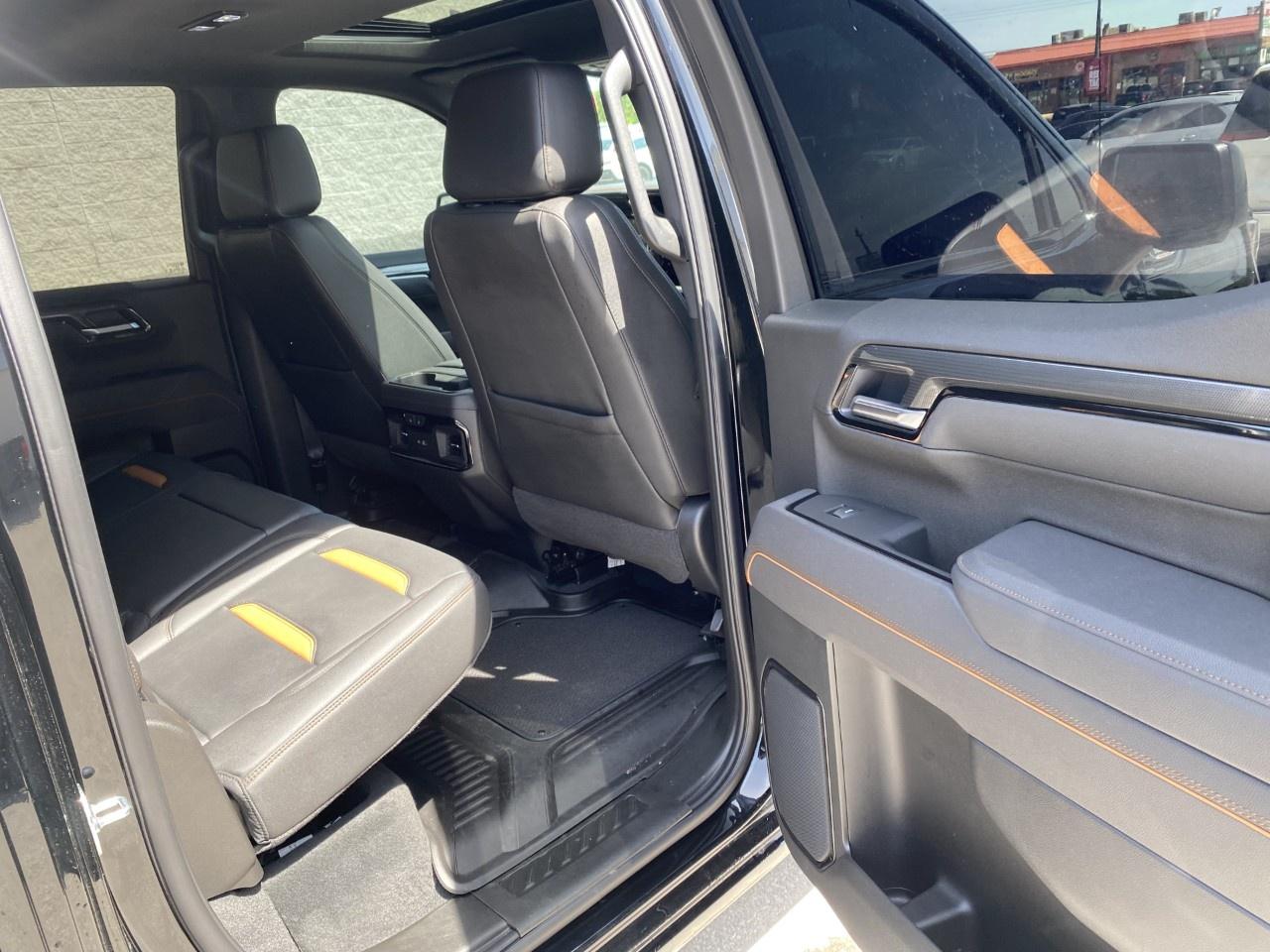 2026 GMC Sierra 1500 Crew Cab Short Box 4-Wheel Drive AT4 Photo