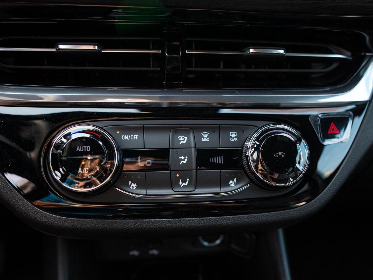 2026 Buick Envista FWD 4dr Sport Touring Photo