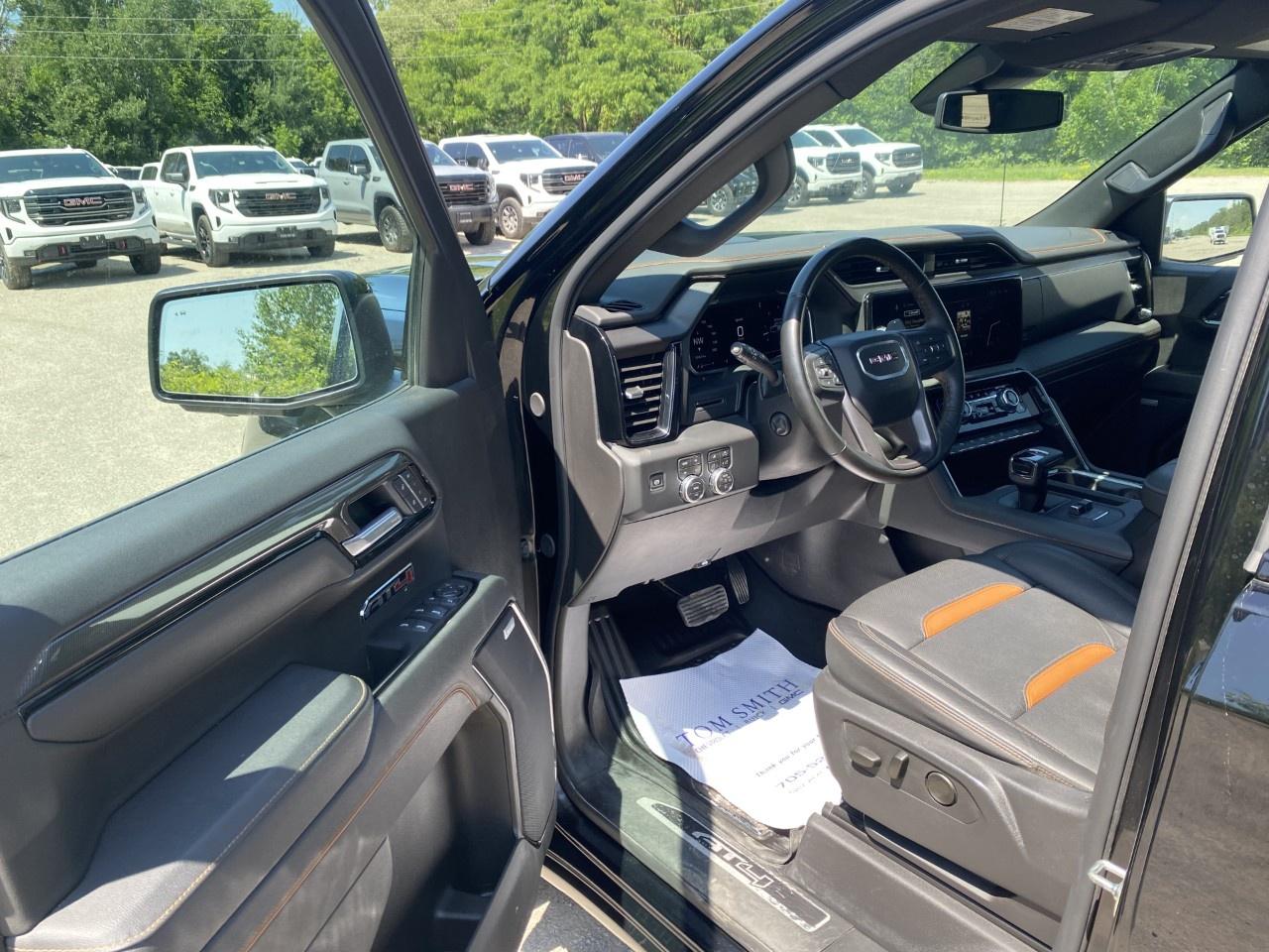 2026 GMC Sierra 1500 Crew Cab Standard Box 4-Wheel Drive AT4 Photo