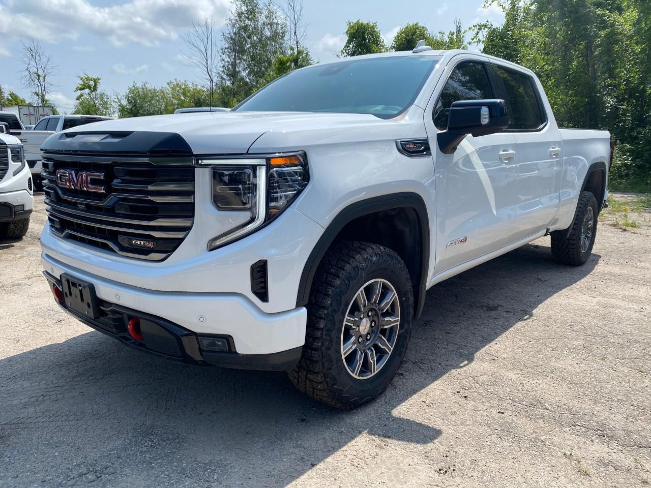 2025 GMC Sierra 1500 Crew Cab Standard Box 4-Wheel Drive AT4 Photo