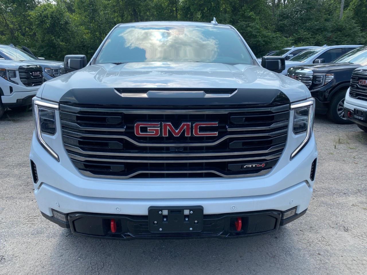2025 GMC Sierra 1500 Crew Cab Standard Box 4-Wheel Drive AT4 Photo