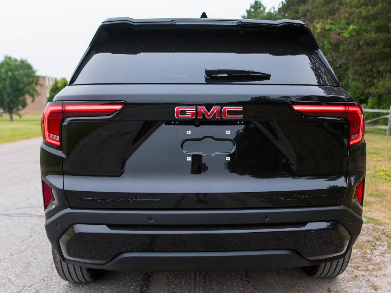 2027 GMC Terrain AWD Elevation Photo3