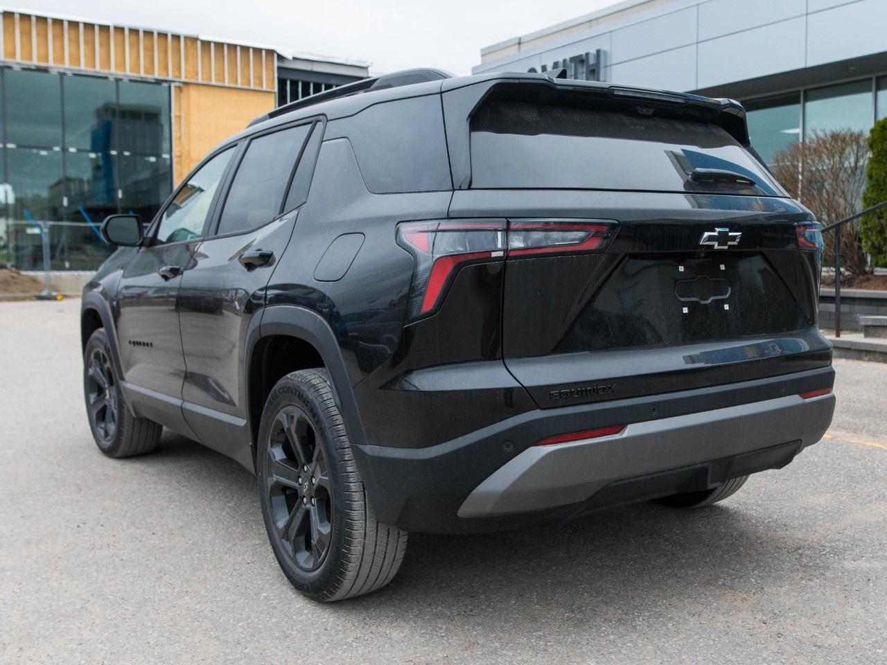 2026 Chevrolet Equinox FWD LT Photo