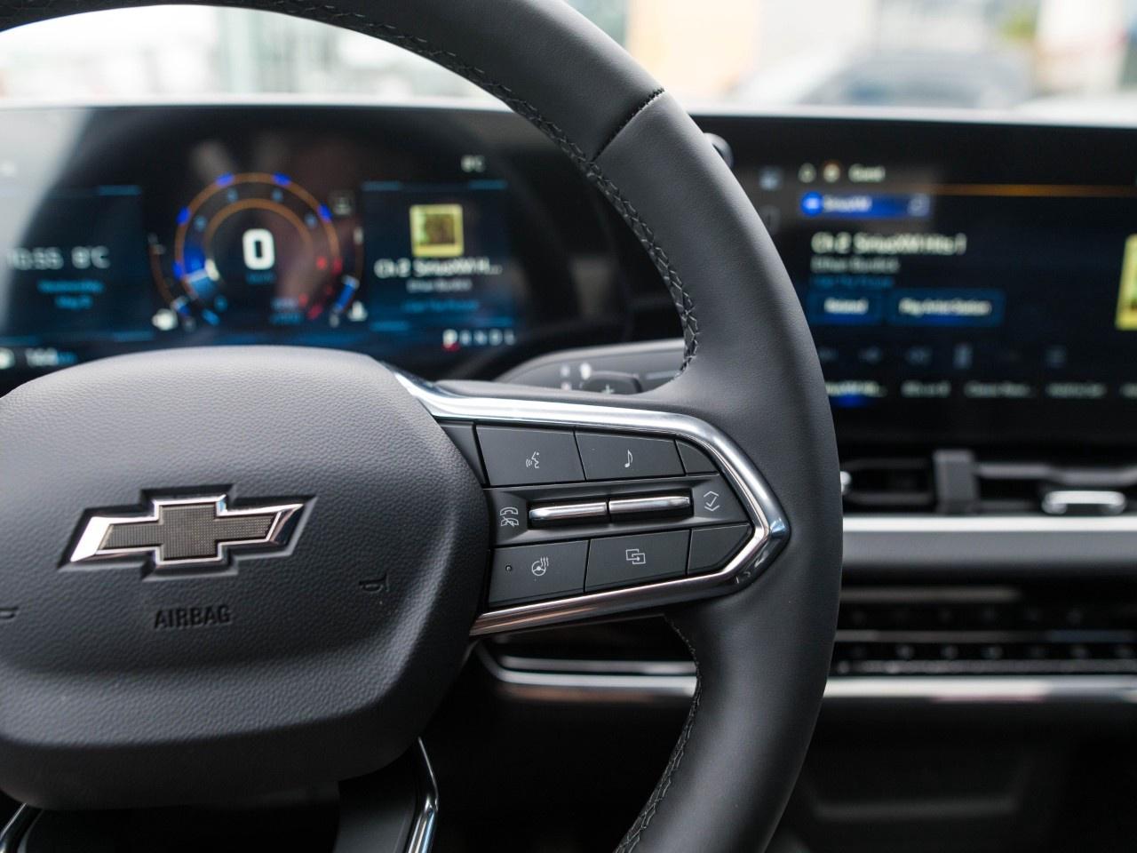 2026 Chevrolet Equinox FWD LT Photo