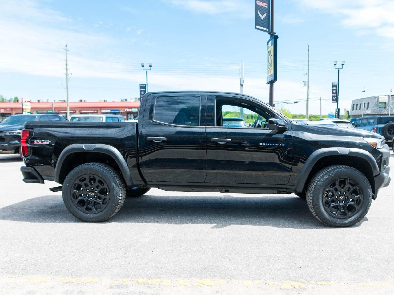 2026 Chevrolet Colorado Crew Cab Short Box 4-Wheel Drive Trail Boss Photo