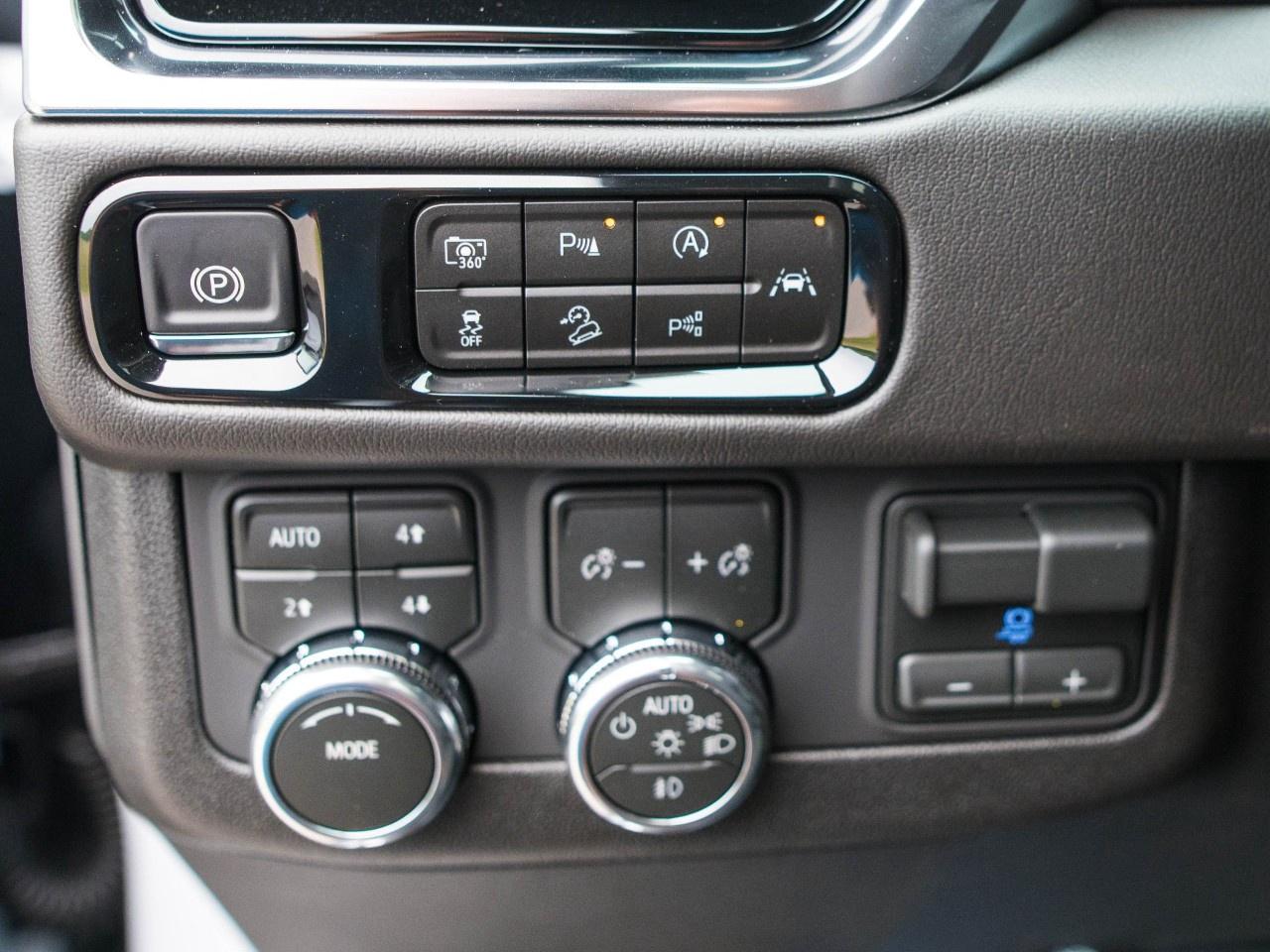 2026 GMC Yukon 4WD 4dr Denali Photo