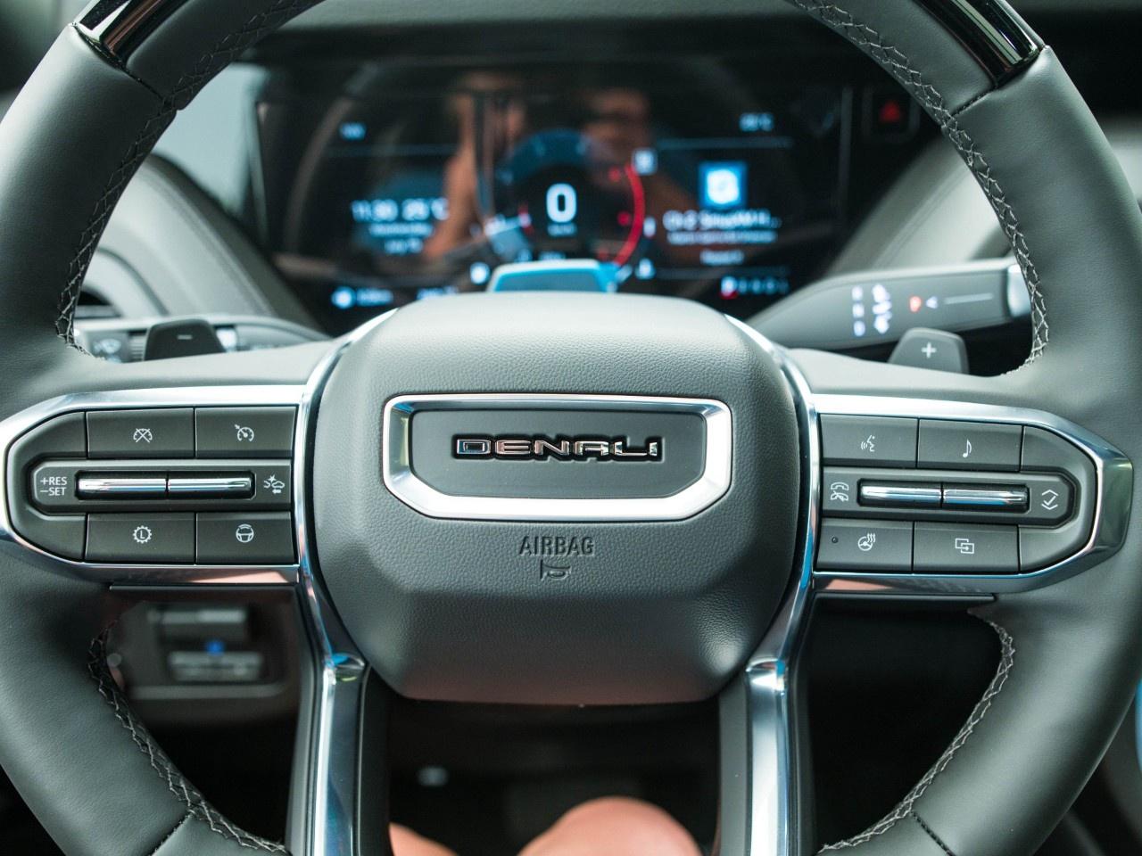 2026 GMC Yukon 4WD 4dr Denali Photo