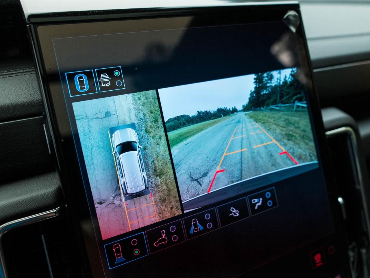 2026 GMC Yukon 4WD 4dr Denali Photo