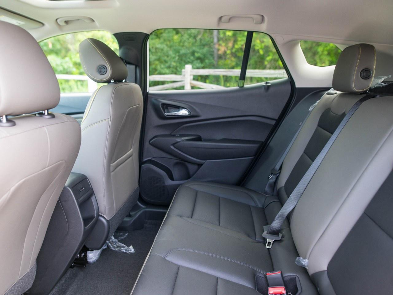 2026 Chevrolet Trax FWD 4dr ACTIV Photo