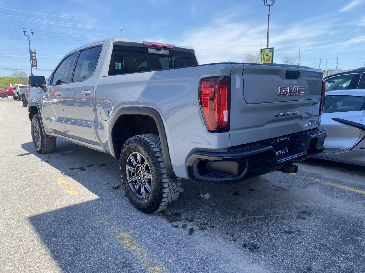 2025 GMC Sierra 1500 Crew Cab Short Box 4-Wheel Drive AT4X Photo