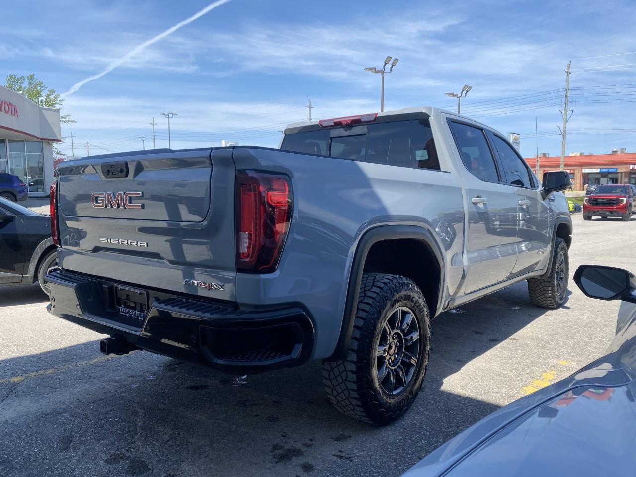 2025 GMC Sierra 1500 Crew Cab Short Box 4-Wheel Drive AT4X Photo